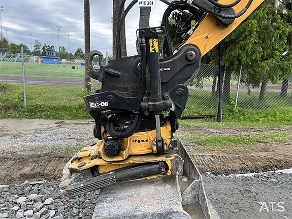 LIEBHERR R914 Compact, grävsystem och redskap (1,139,000:- e 16 of 24