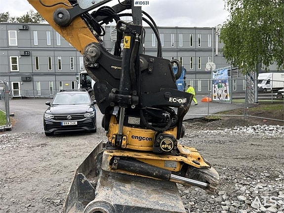 LIEBHERR R914 Compact, grävsystem och redskap (1,139,000:- e 5 of 24