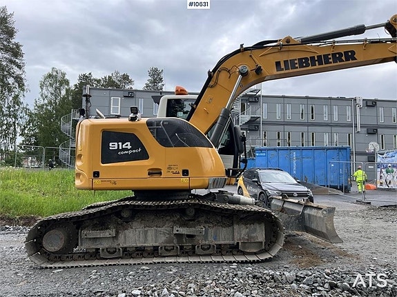 LIEBHERR R914 Compact, grävsystem och redskap (1,139,000:- e 8 of 24