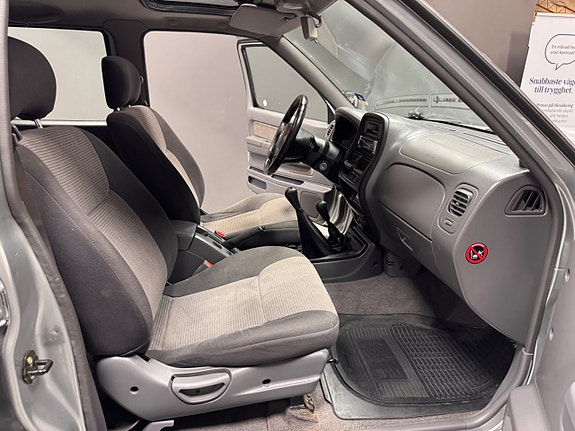 Nissan Navara 8 of 10