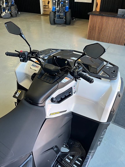 Can-Am Outlander Electric Max TB DEMOMASKIN 2 of 3