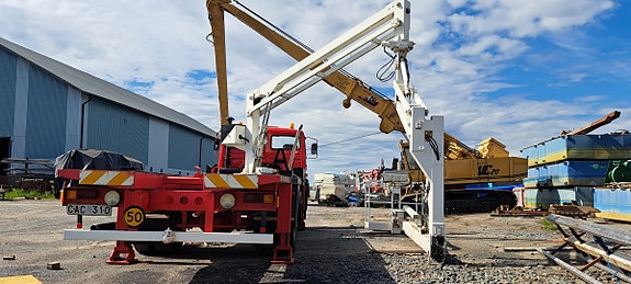 Volvo Underbrolift 4 of 5
