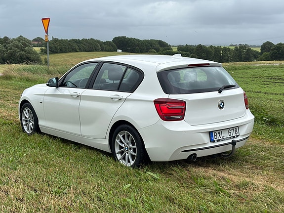BMW 120d 6 of 8