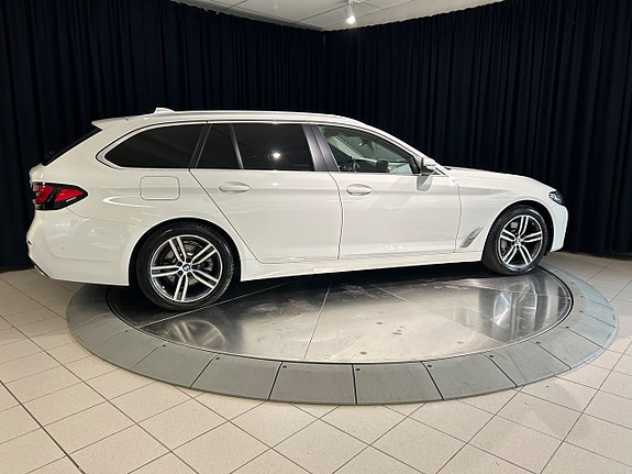 BMW 530e 10 of 26