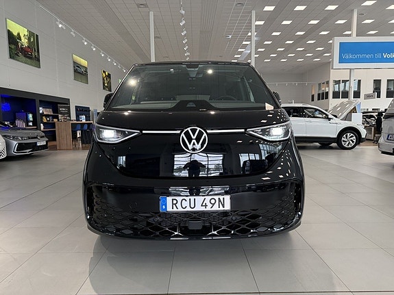 Volkswagen ID. Buzz 2 of 5