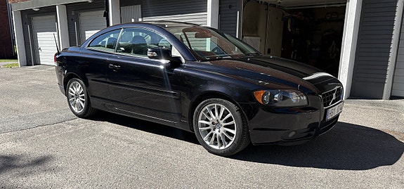 Volvo C70 4 of 5