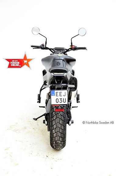 Husqvarna Svartpilen 801 4 of 12