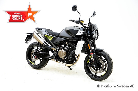 Husqvarna Svartpilen 801 2 of 12