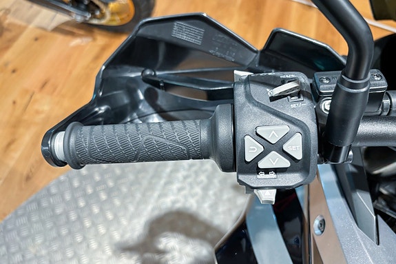 KTM 1290 Super Adventure S |Travel Pack|Quickshifter+|MSR|HHC|KTM MY RIDE|Toppbox 10 of 11