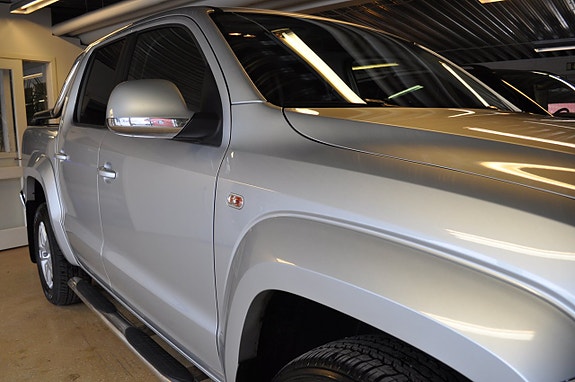 Volkswagen Amarok 15 of 16