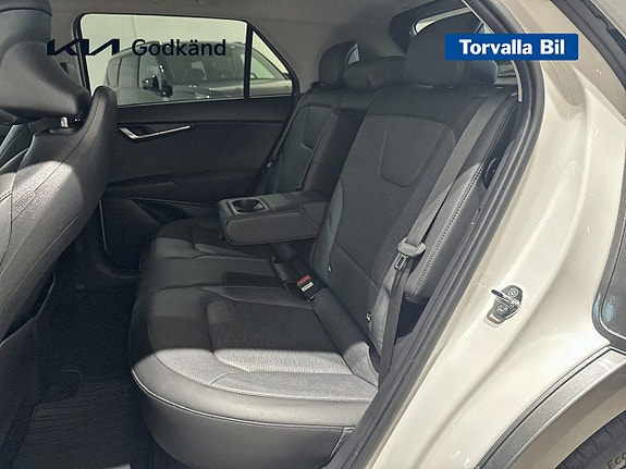 Kia Niro 10 of 15