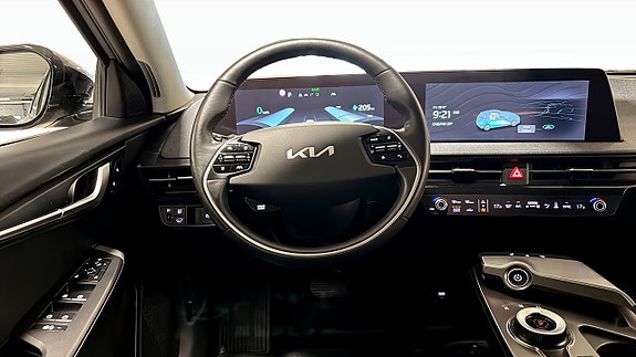 Kia EV6 10 of 12