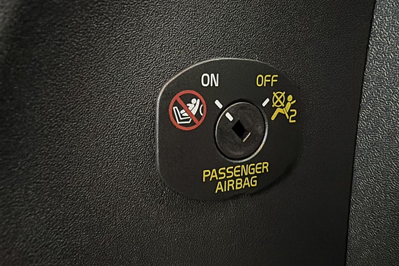 Volvo V40 12 of 21