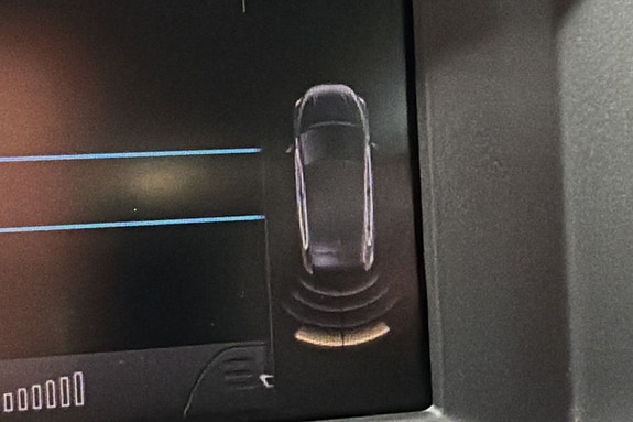 Volvo V40 17 of 21