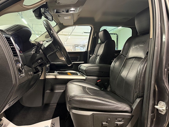 Dodge RAM 1500 12 of 18