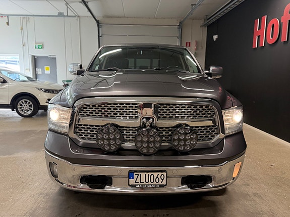 Dodge RAM 1500 7 of 18