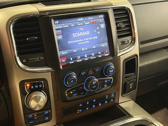 Dodge RAM 1500 16 of 18