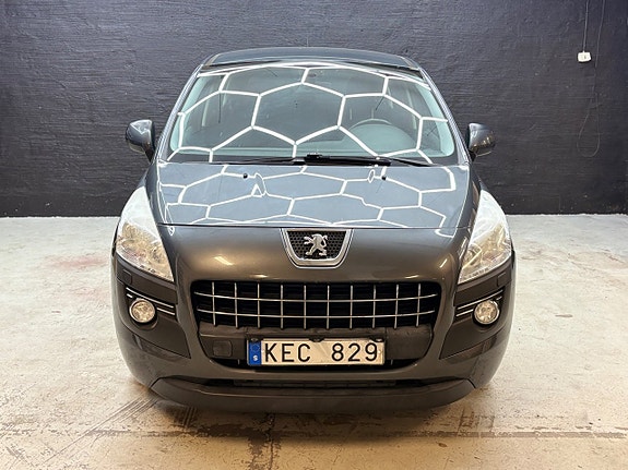 Peugeot 3008 4 of 5