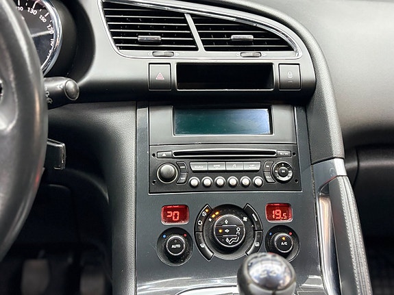 Peugeot 3008 16 of 21