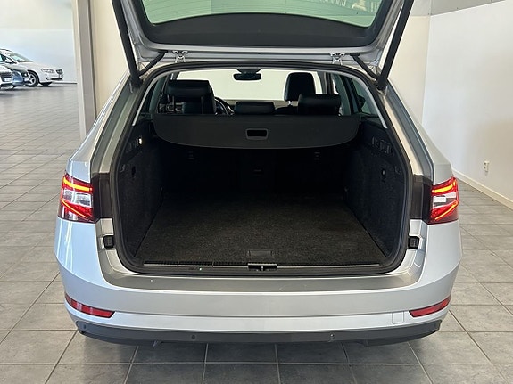 Skoda Superb 6 of 24