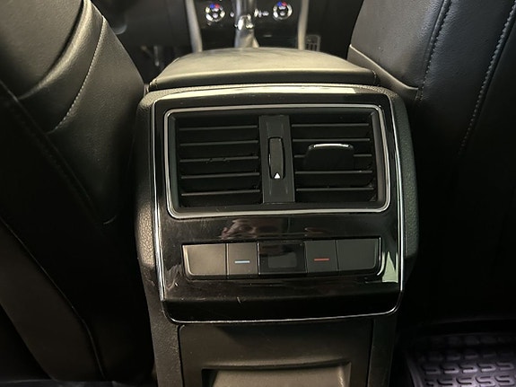 Skoda Superb 22 of 24