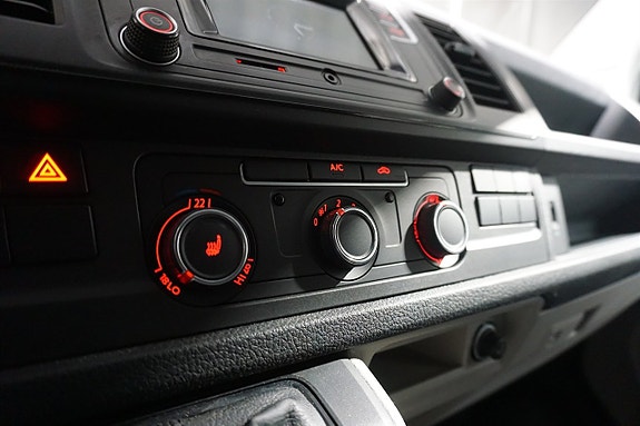 Volkswagen Transporter 15 of 22