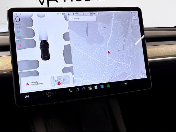 Tesla Model Y 19 of 19