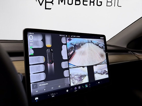 Tesla Model Y 19 of 19