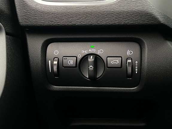 Volvo V40 29 of 29
