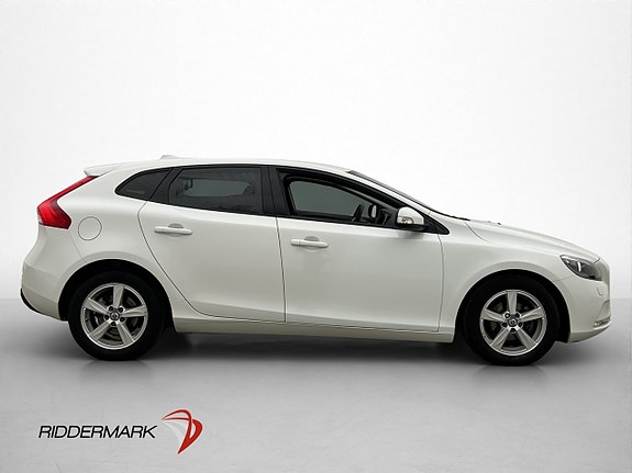 Volvo V40 9 of 29