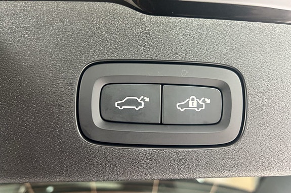 Volvo V60 14 of 27