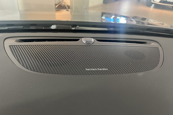 Volvo V60 22 of 27