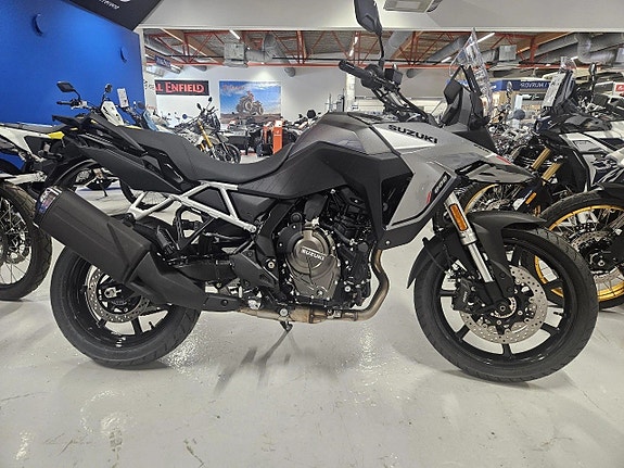 Suzuki DL800 V-Strom 4 of 6