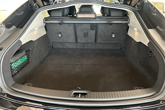 Volvo ES90 14 of 29