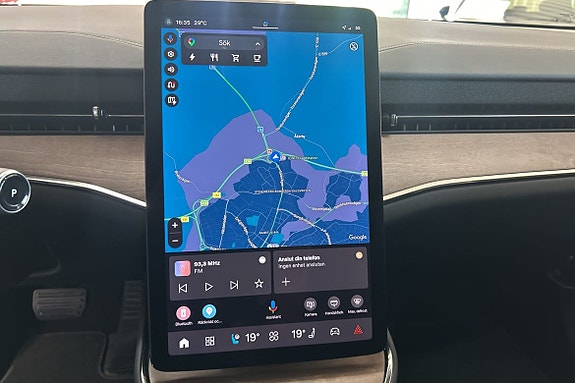 Volvo ES90 18 of 29