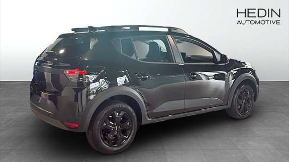 Dacia Sandero 2 of 5