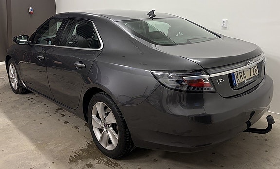 Saab 9-5 3 of 5