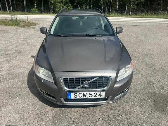Volvo V70 15 of 20