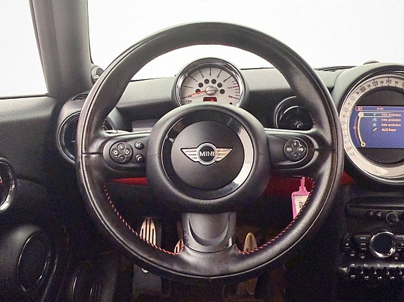 MINI Cooper S 14 of 30