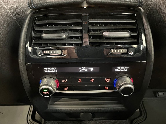 BMW 530i 14 of 26