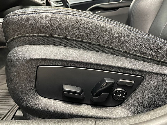 BMW 530i 19 of 26