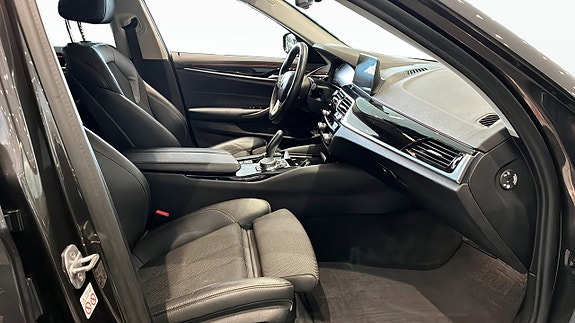 BMW 520 3 of 5