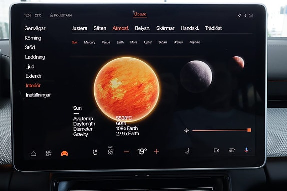 Polestar 4 10 of 12