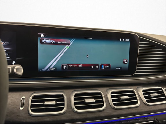 Mercedes-Benz GLE63 22 of 30