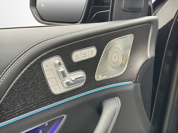 Mercedes-Benz GLE63 15 of 30