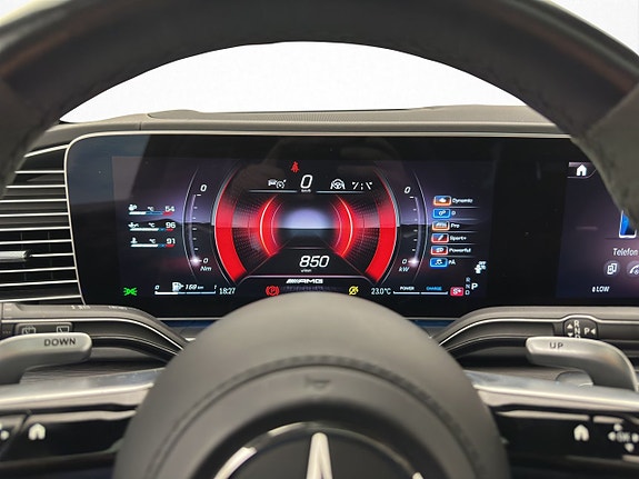 Mercedes-Benz GLE63 18 of 30