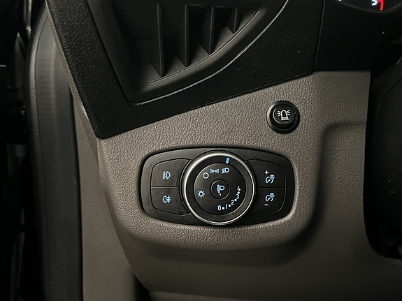 Ford Transit Connect 16 of 29