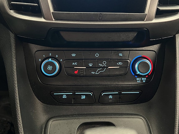 Ford Transit Connect 22 of 29