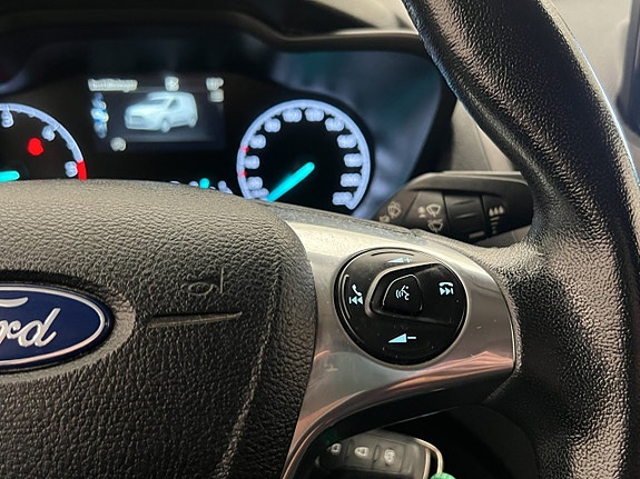 Ford Transit Connect 19 of 29