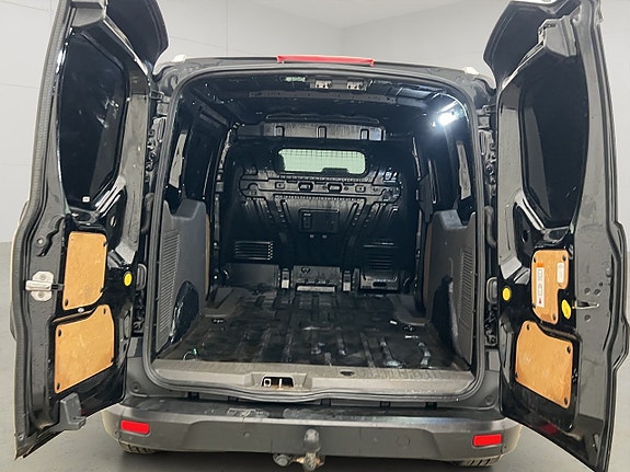 Ford Transit Connect 12 of 29